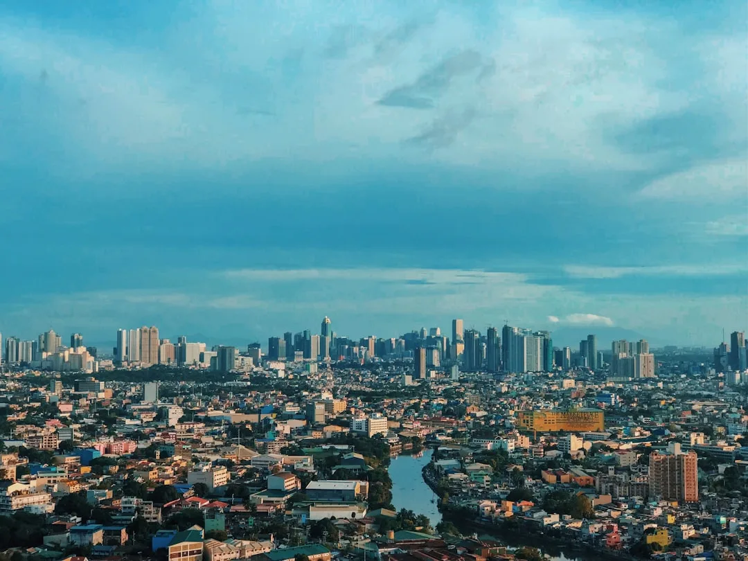 Keluaran PCSO hari ini - Filipina Pools 4D landscape Manila BGC skyline, operator Philippine Charity Sweepstakes Office sejak 1934