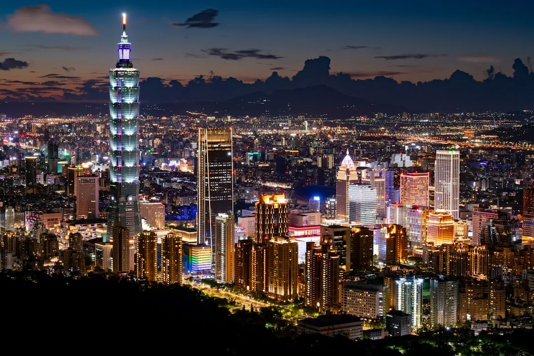 Keluaran TWN hari ini - Taiwan Pools 4D landscape Taipei skyline night, data live aggregator komunitas