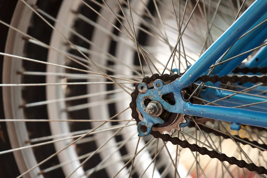 Ilustrasi mimpi ban sepeda — gray bike rim