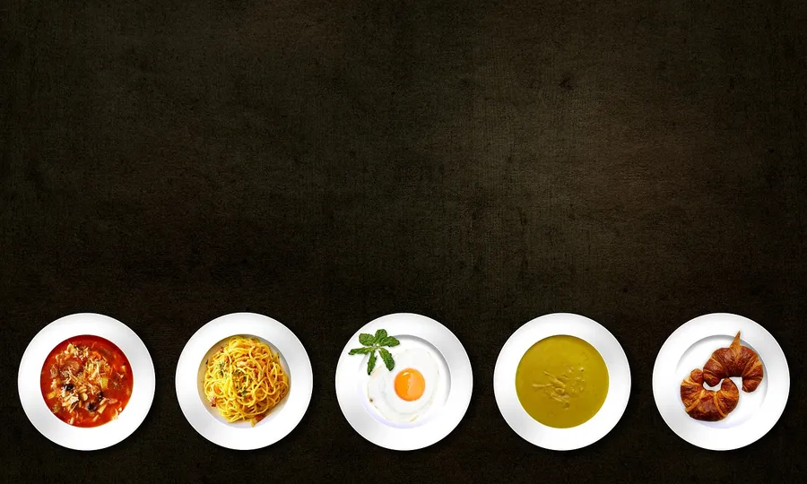 Ilustrasi mimpi soto lamongan — food, dishes, meals, cuisine, soup, pasta, egg, bread, croissant, tasty, delicious, plate, copy space, flat lay, food, food, food, food, food