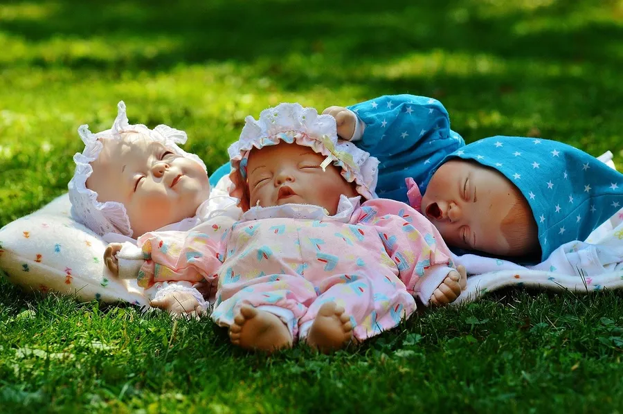 Ilustrasi mimpi subali — babies, three, sleep, eyes closed, peaceful, cute, infant, dear, puppet, adorable, small, baby doll, sweet, small child, three, three, three, puppet, baby doll,